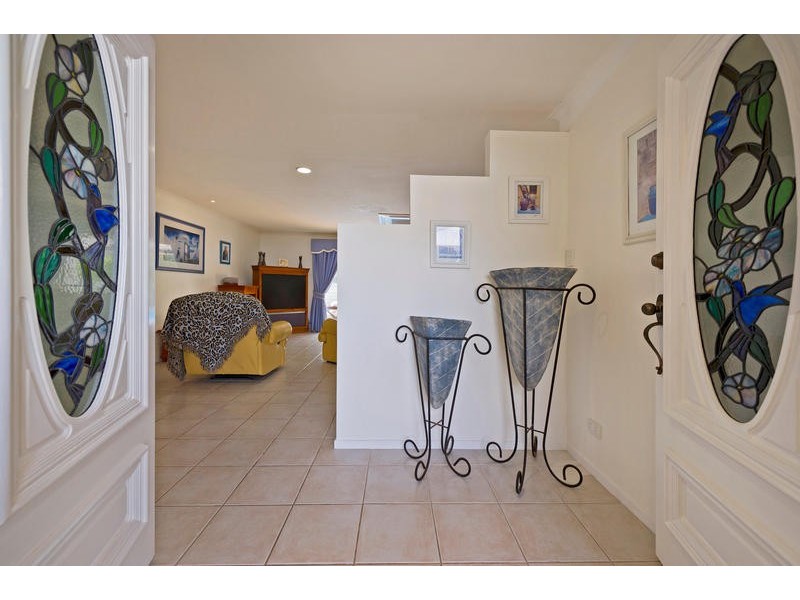 5 Maleny Place, Helensvale QLD 4212