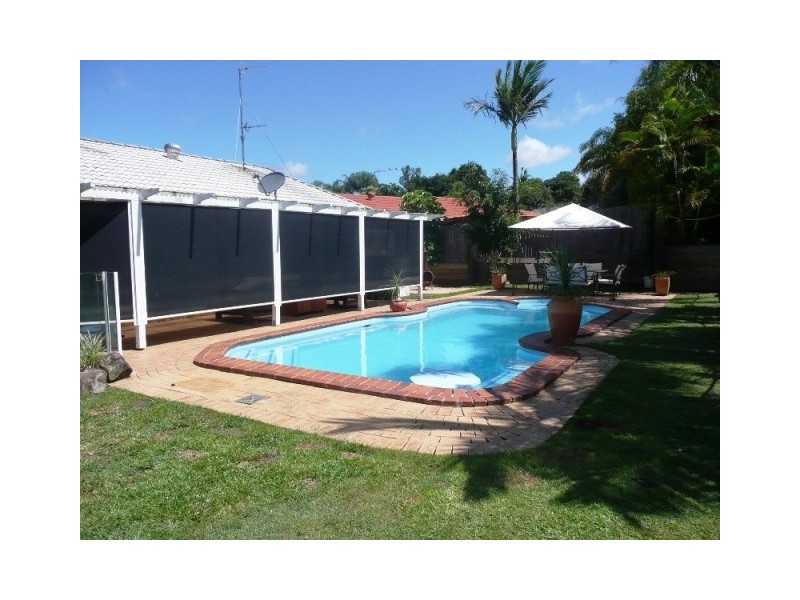 5 Maleny Place, Helensvale QLD 4212