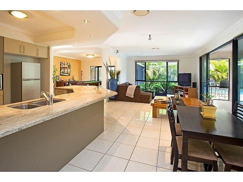 Coomera Waters QLD 4209