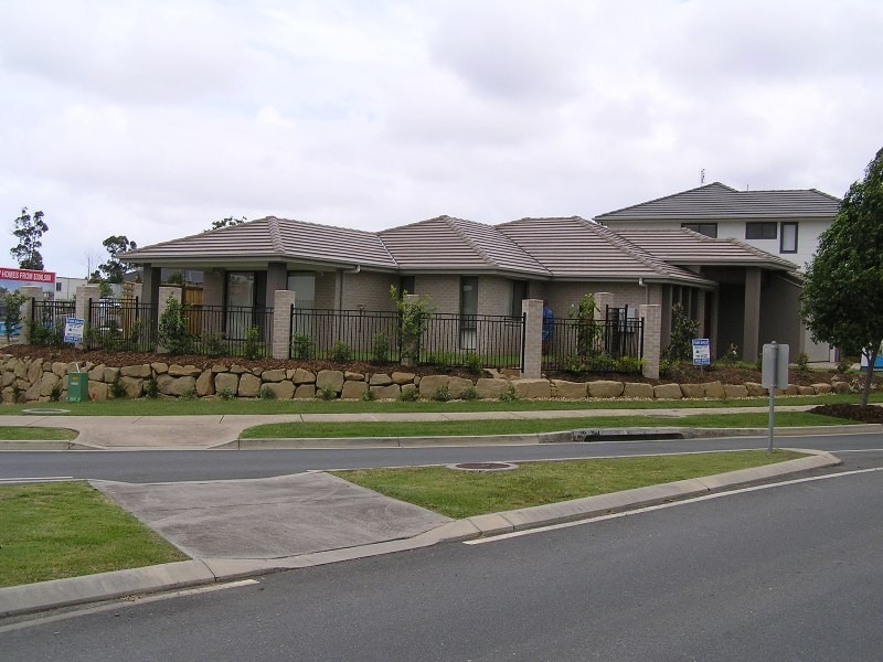 Pacific Pines QLD 4211