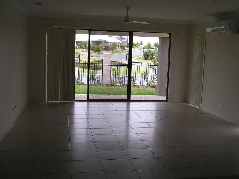 Pacific Pines QLD 4211