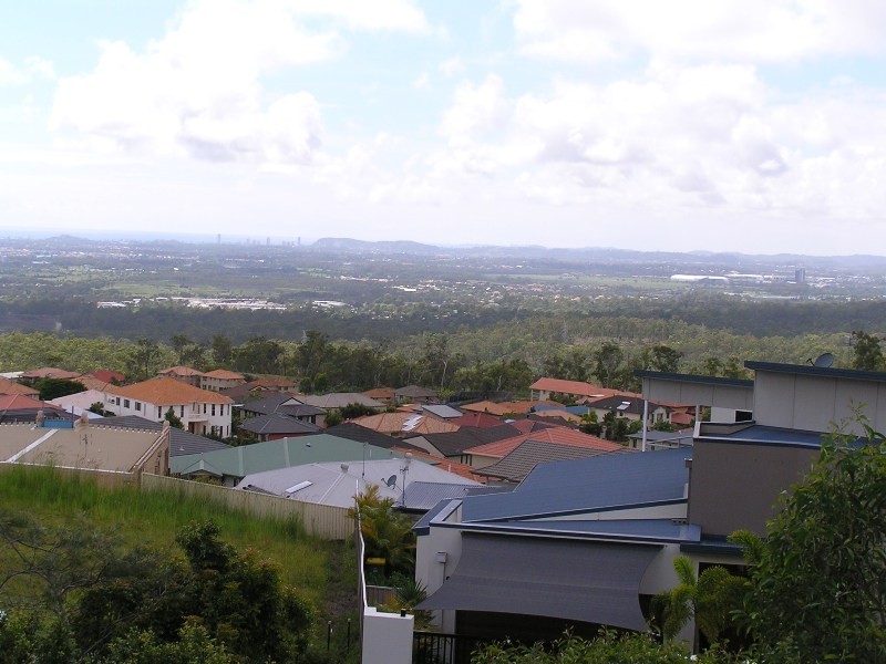 Highland Park QLD 4211