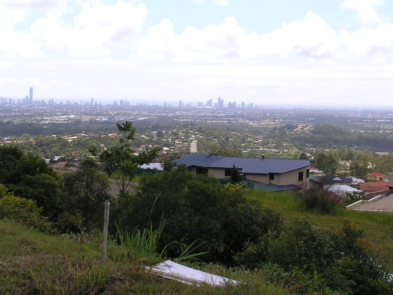 Highland Park QLD 4211