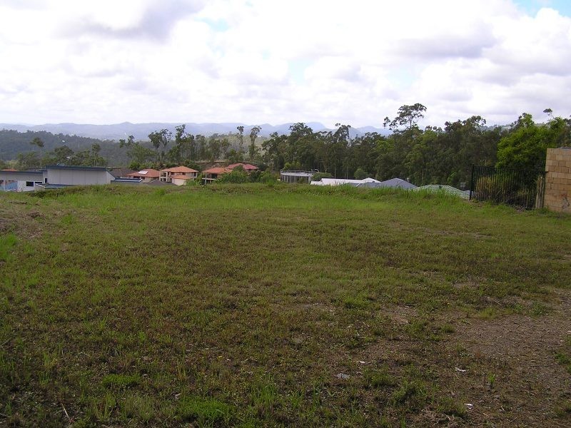 Highland Park QLD 4211