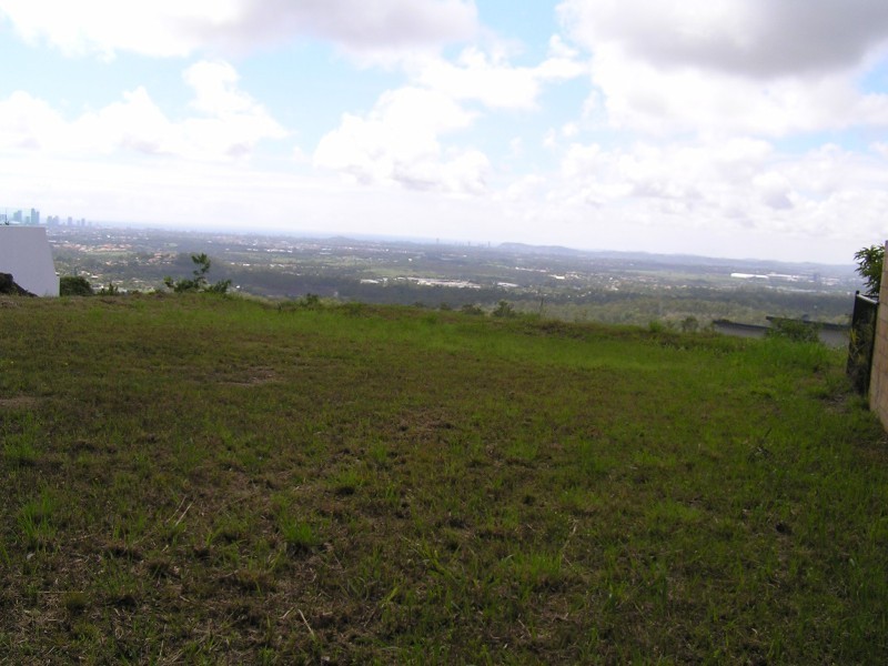 Highland Park QLD 4211