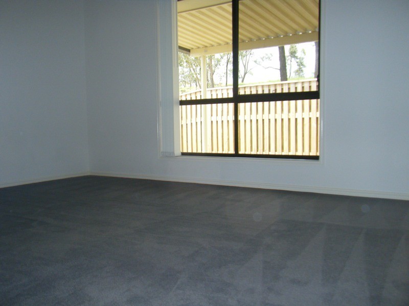 2/7 Amaray Drive, Upper Coomera QLD 4209