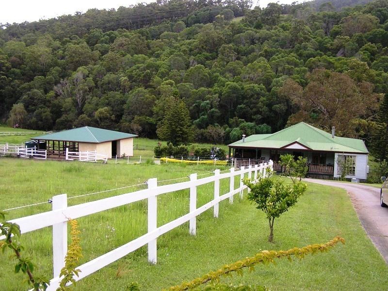 288 Clagiraba Road, Clagiraba QLD 4211