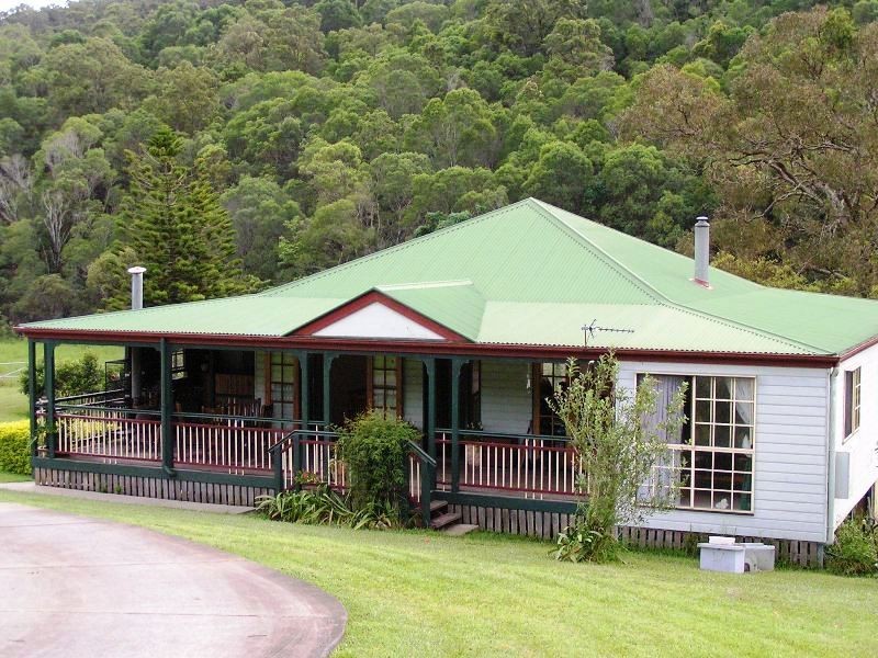 288 Clagiraba Road, Clagiraba QLD 4211