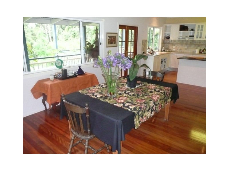 5 Central Ave, Eagle Heights QLD 4271