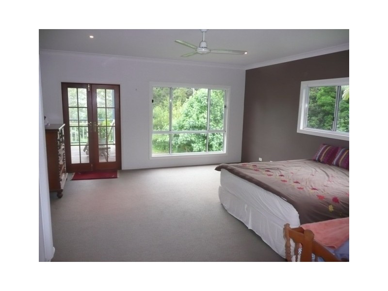 5 Central Ave, Eagle Heights QLD 4271