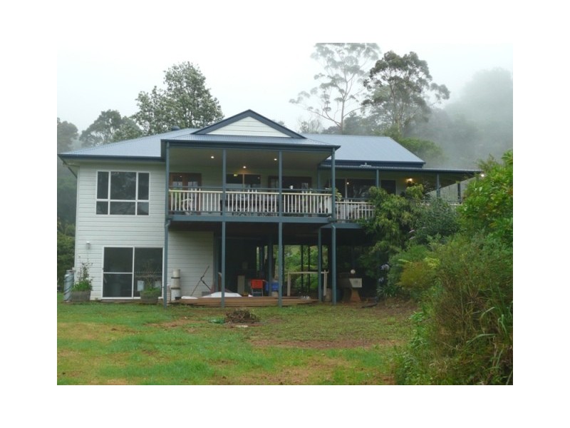 5 Central Ave, Eagle Heights QLD 4271