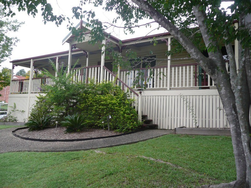 Pacific Pines QLD 4211