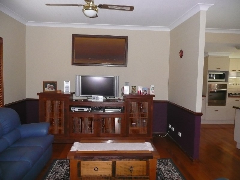 Pacific Pines QLD 4211