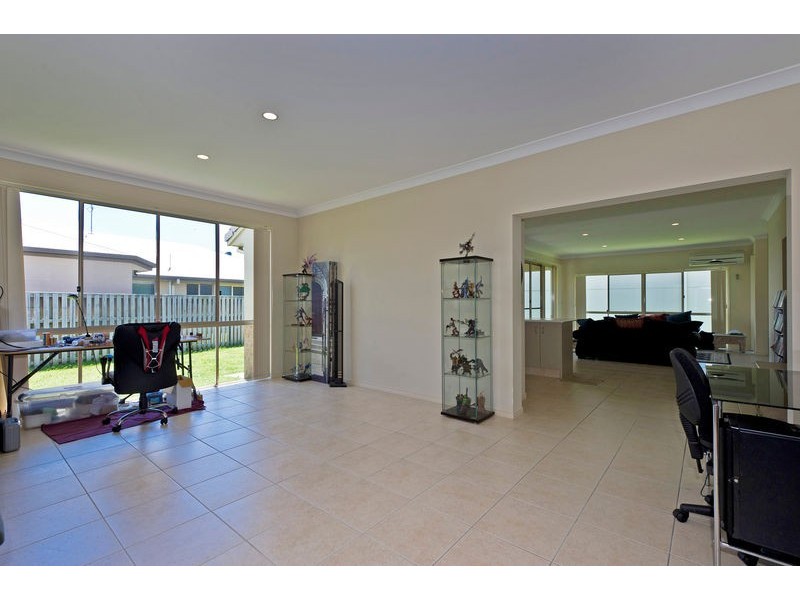 47 Oceanis Dr, Oxenford QLD 4210