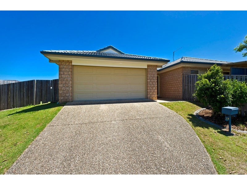 2/15 Kumnick Street, Upper Coomera QLD 4209