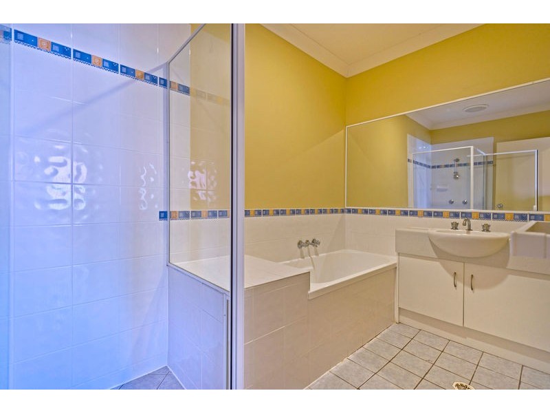 2/15 Kumnick Street, Upper Coomera QLD 4209