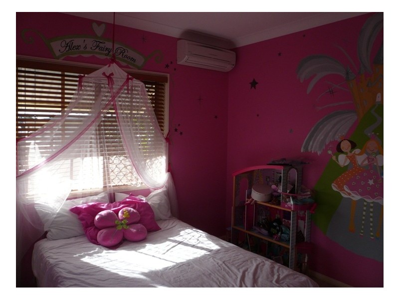 Wavell Heights QLD 4012