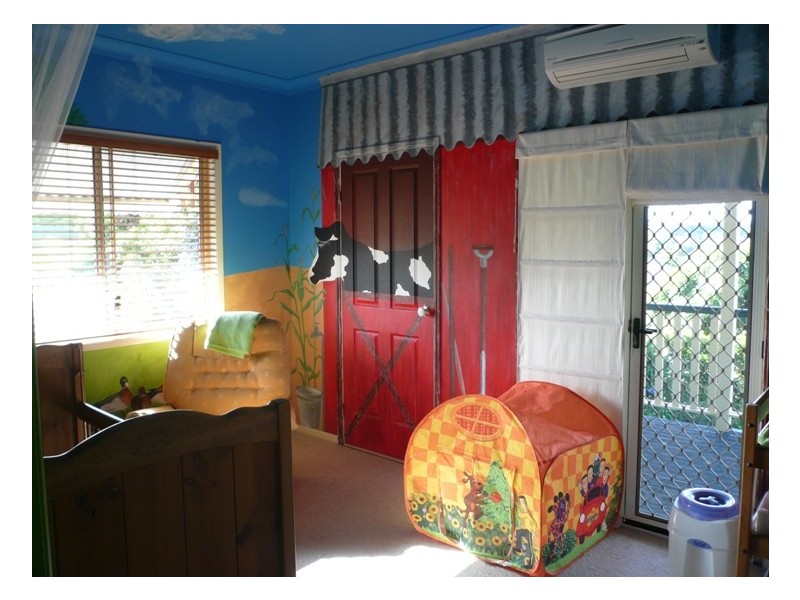 Wavell Heights QLD 4012