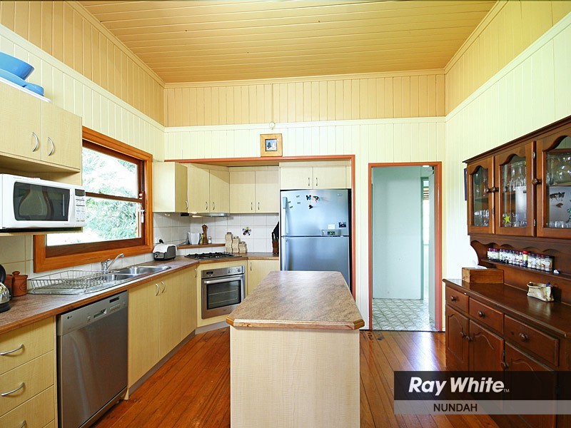 31 Mermaid Street, Chermside QLD 4032