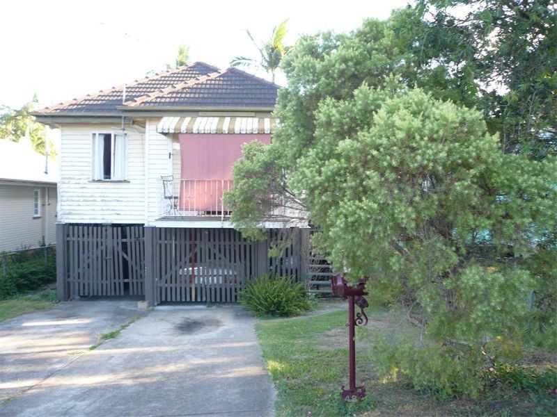 Wavell Heights QLD 4012