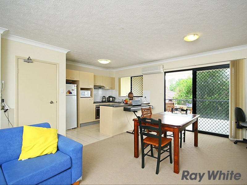 3/11 London Street, Nundah QLD 4012