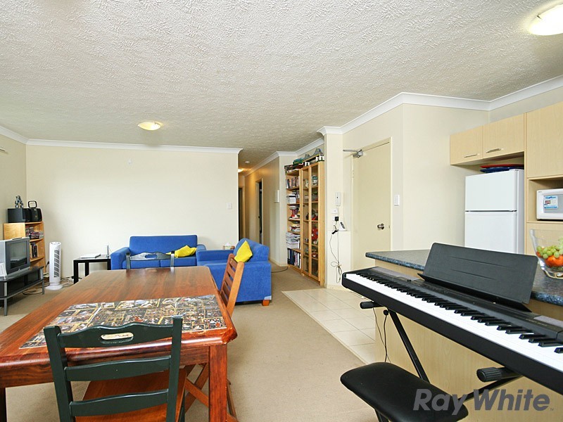 3/11 London Street, Nundah QLD 4012