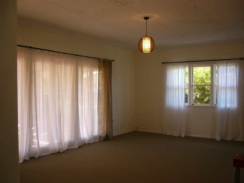 Wavell Heights QLD 4012