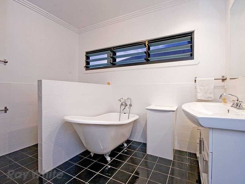 Wavell Heights QLD 4012