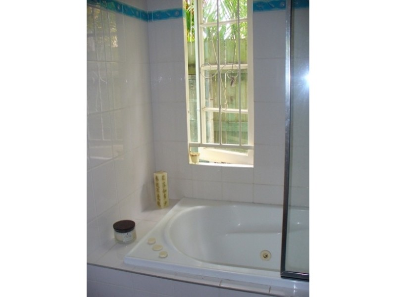 9 Ross Street, Northgate QLD 4013