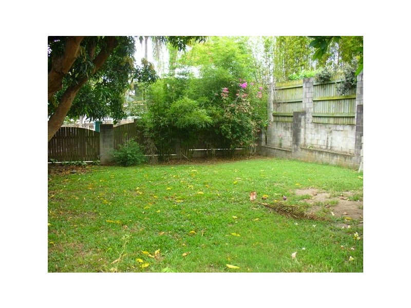 9 Ross Street, Northgate QLD 4013