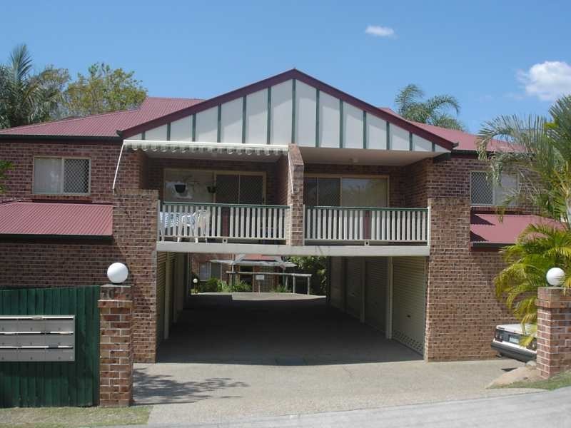 4/10 Burnaby Terrace, Gordon Park QLD 4031