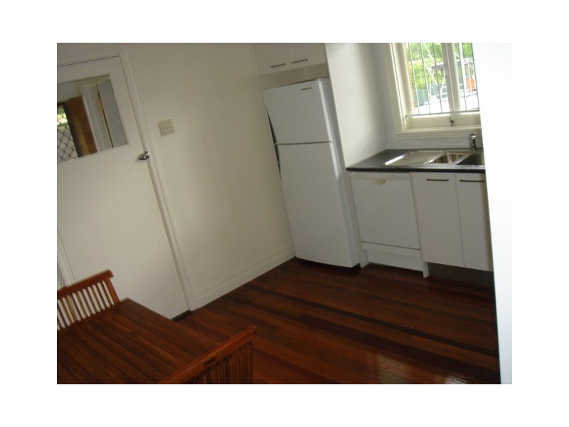 5 Pedley Street, Wavell Heights QLD 4012