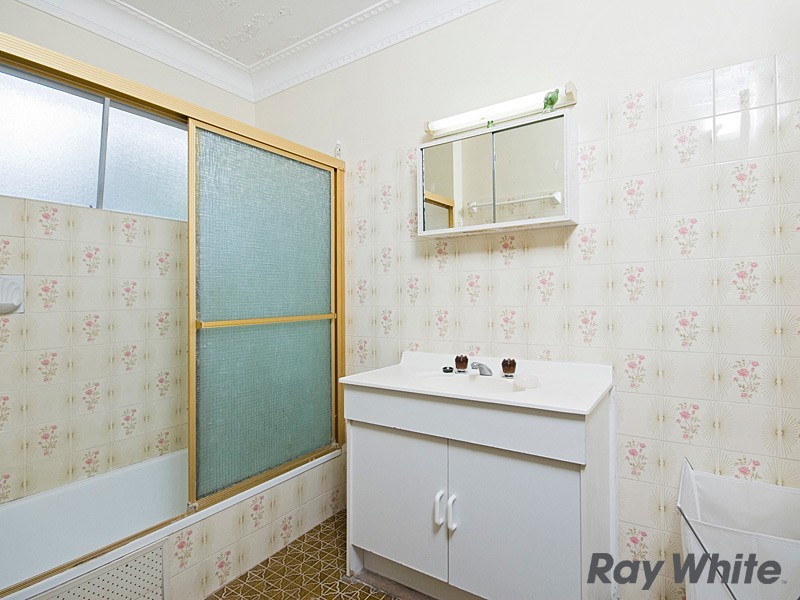 6/121 Flower Street, Northgate QLD 4013