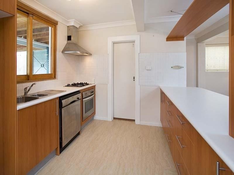 29 Newbery Street, Newmarket QLD 4051