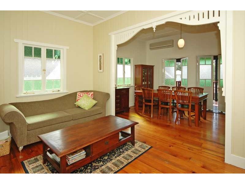 14 Somerset Street, Windsor QLD 4030