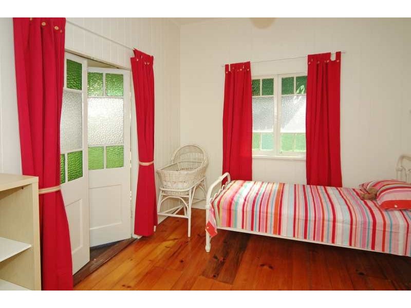 14 Somerset Street, Windsor QLD 4030