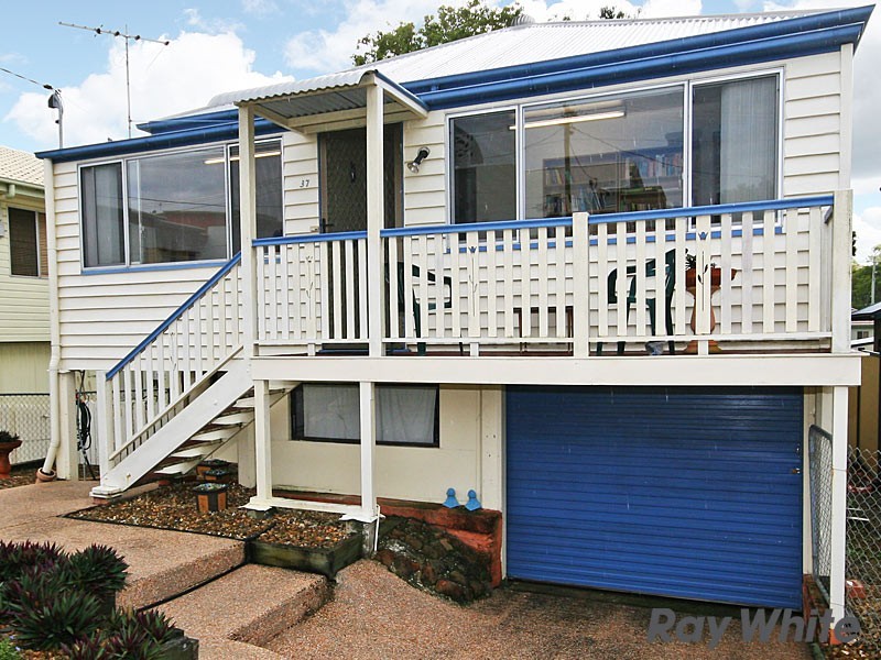 Wavell Heights QLD 4012