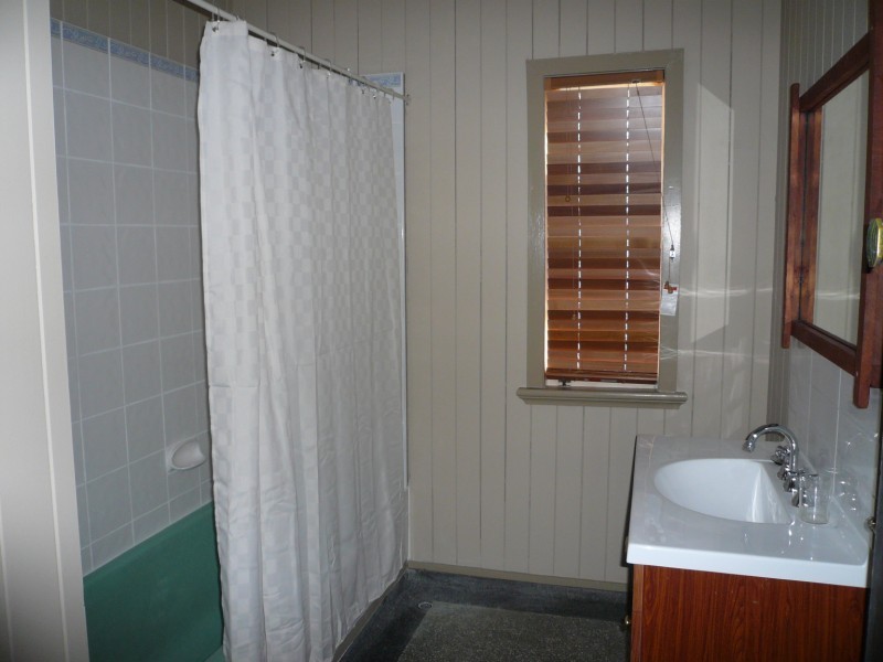 35 London, Nundah QLD 4012