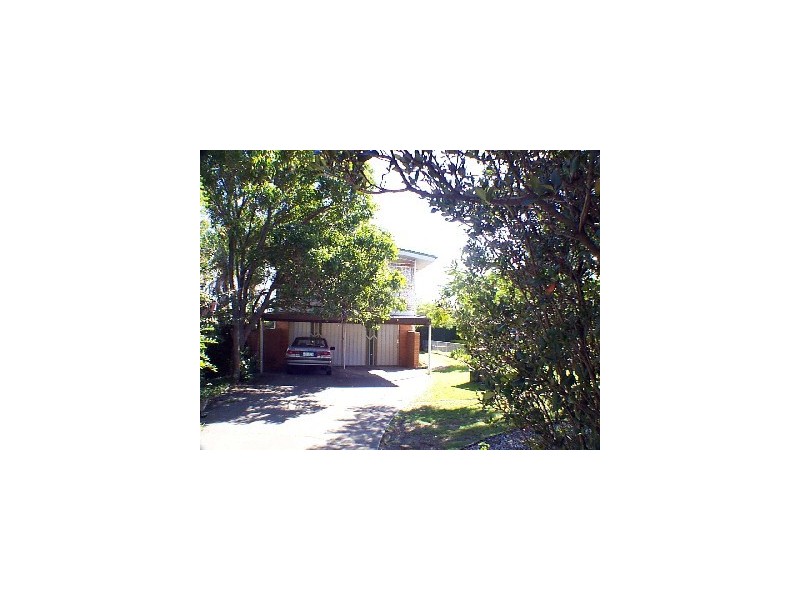 8 Eighth Avenue, Kedron QLD 4031