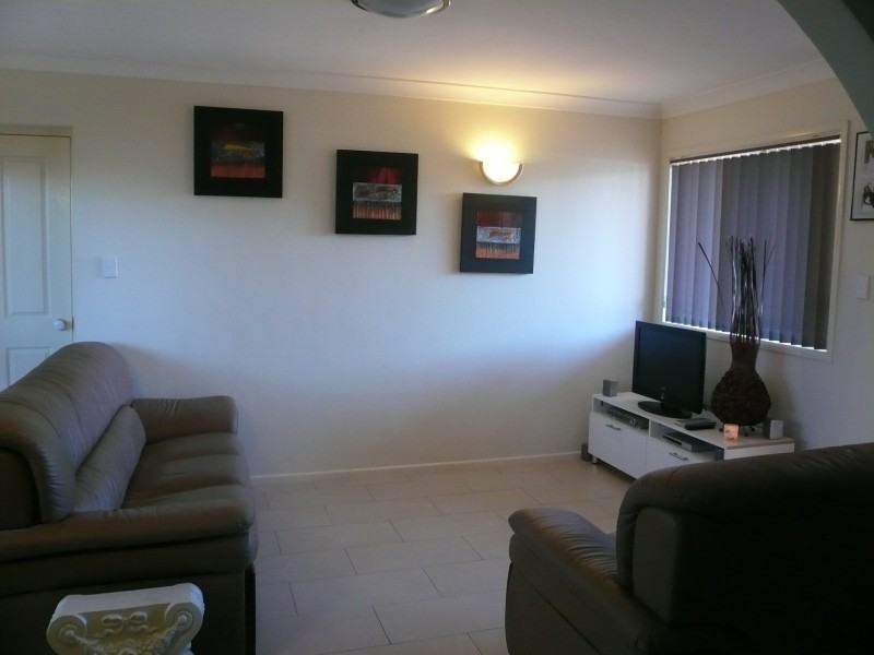 2/11 Duke Street, Nundah QLD 4012