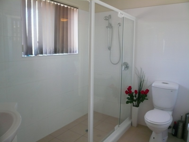 2/11 Duke Street, Nundah QLD 4012