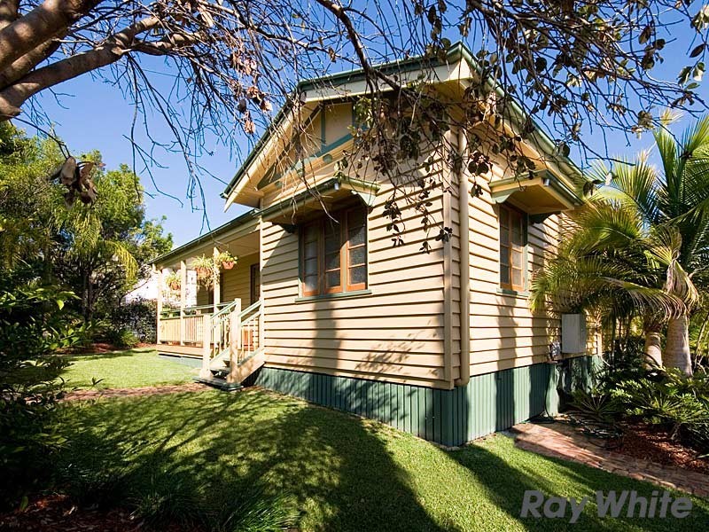 Wavell Heights QLD 4012