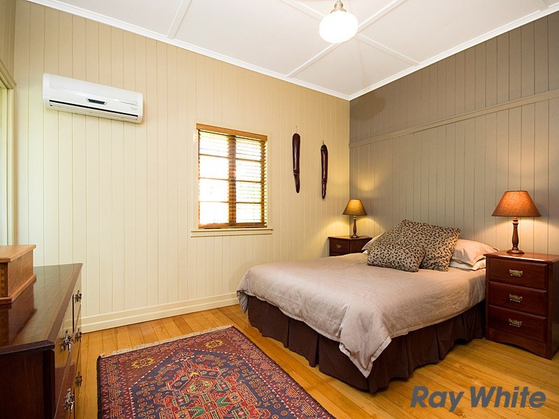 Wavell Heights QLD 4012