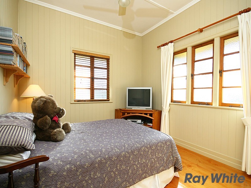 Wavell Heights QLD 4012