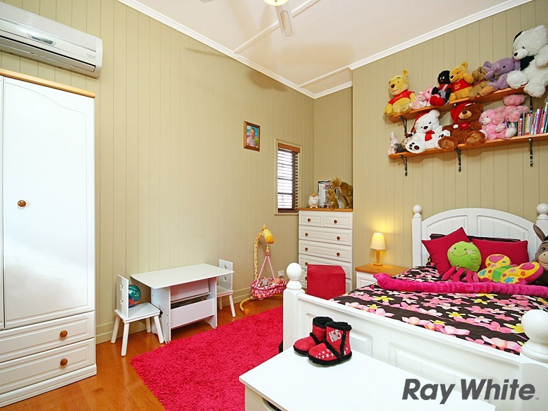 Wavell Heights QLD 4012