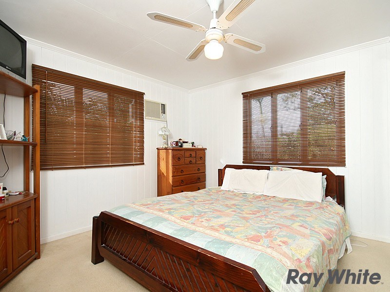 11 Bradwell Street, Zillmere QLD 4034