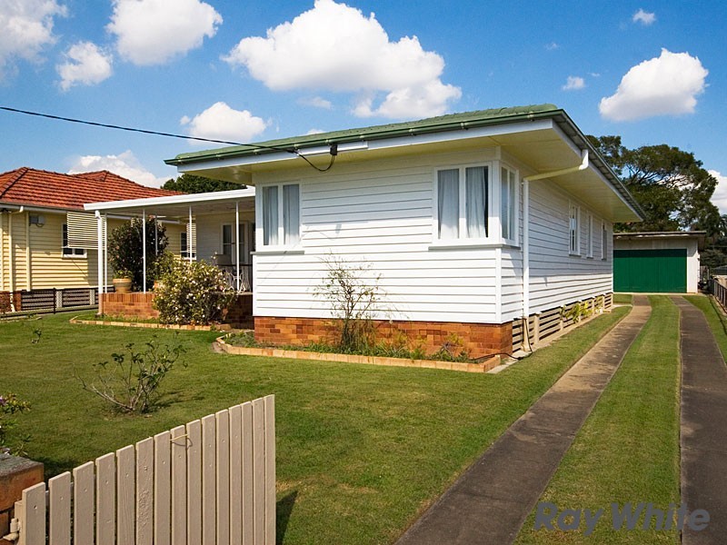 12 Corowa Street, Wavell Heights QLD 4012