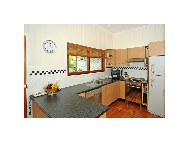 10 Beatson Terrace, Alderley QLD 4051