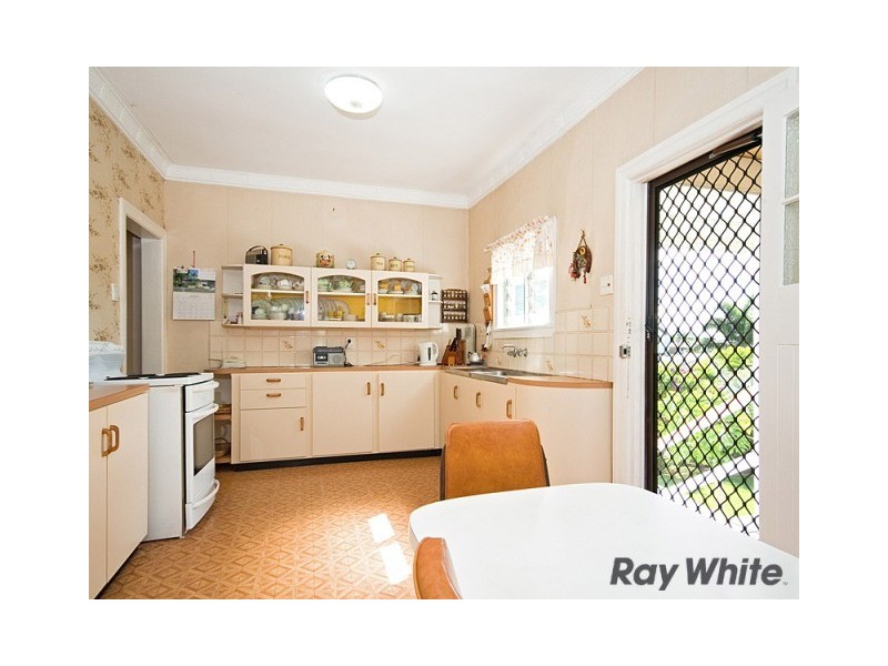 83 Hamilton Road, Wavell Heights QLD 4012