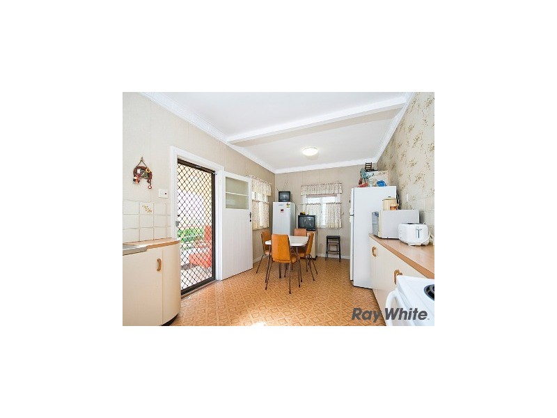 83 Hamilton Road, Wavell Heights QLD 4012